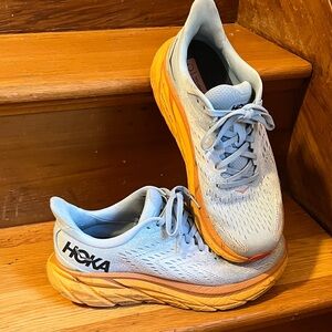Hoka Clifton sneakers size 9